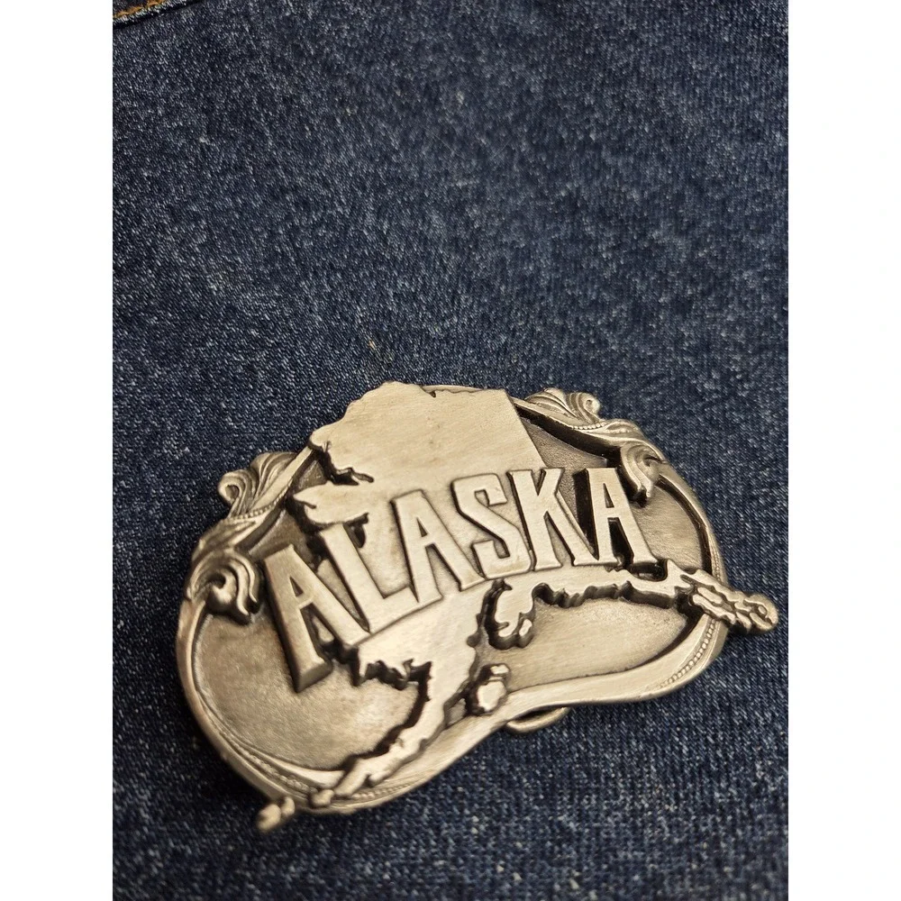 1984 Siskiyou Alaska State Belt Buckle Vintage